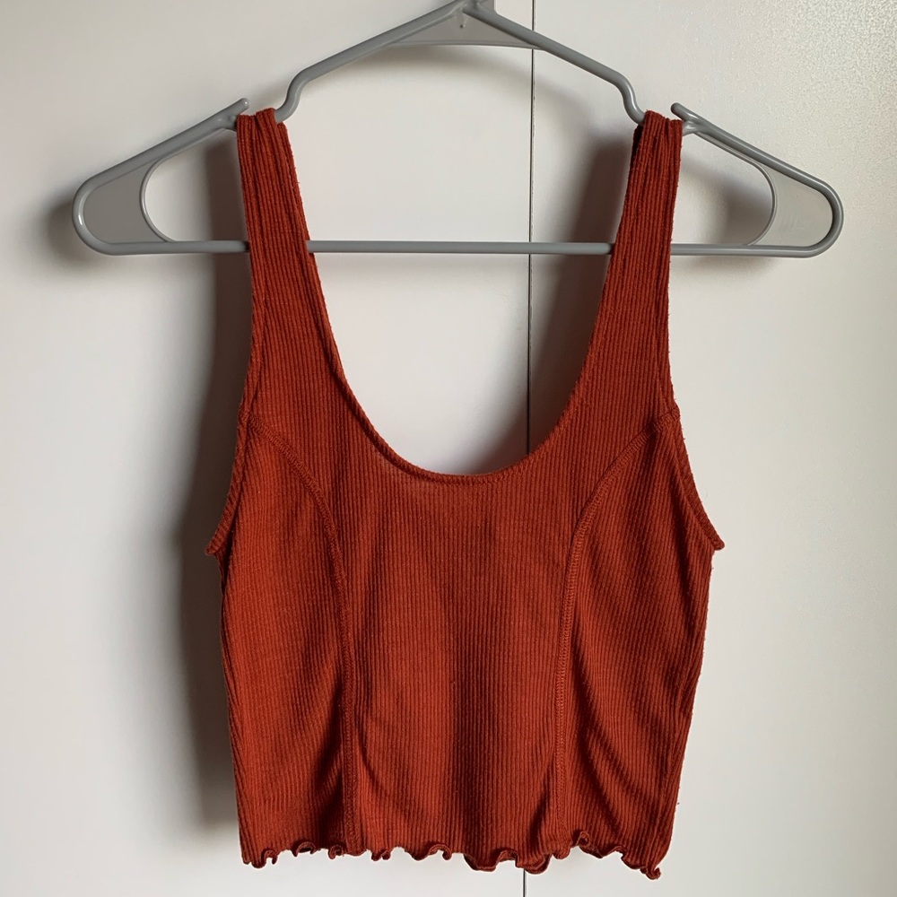 burnt orange cropped tank top
